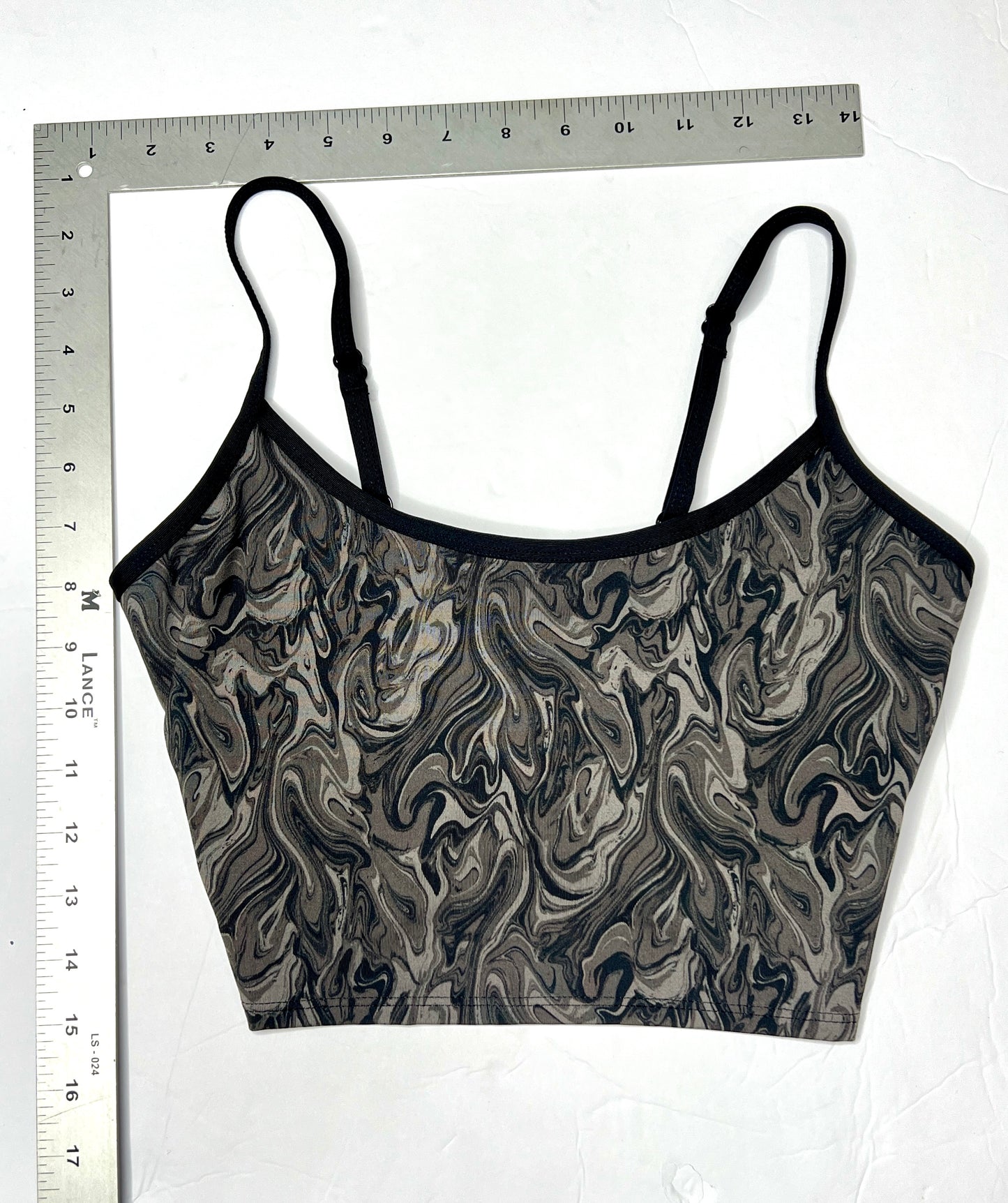Swirled Marble-Print Strappy Sports Bra – Size Medium