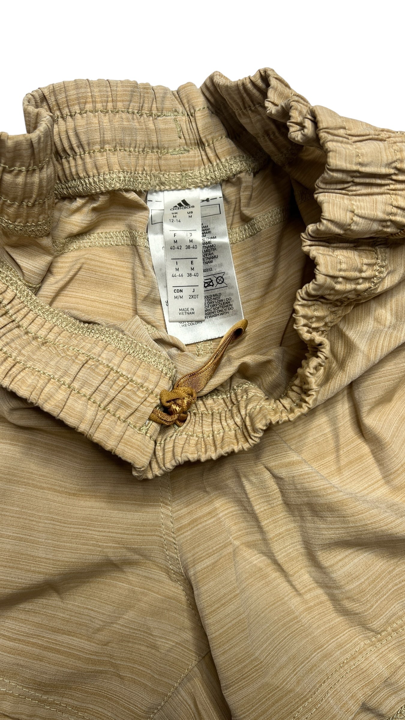 Adidas AEROREADY Lightweight Performance Shorts – Tan Striped (Size M)