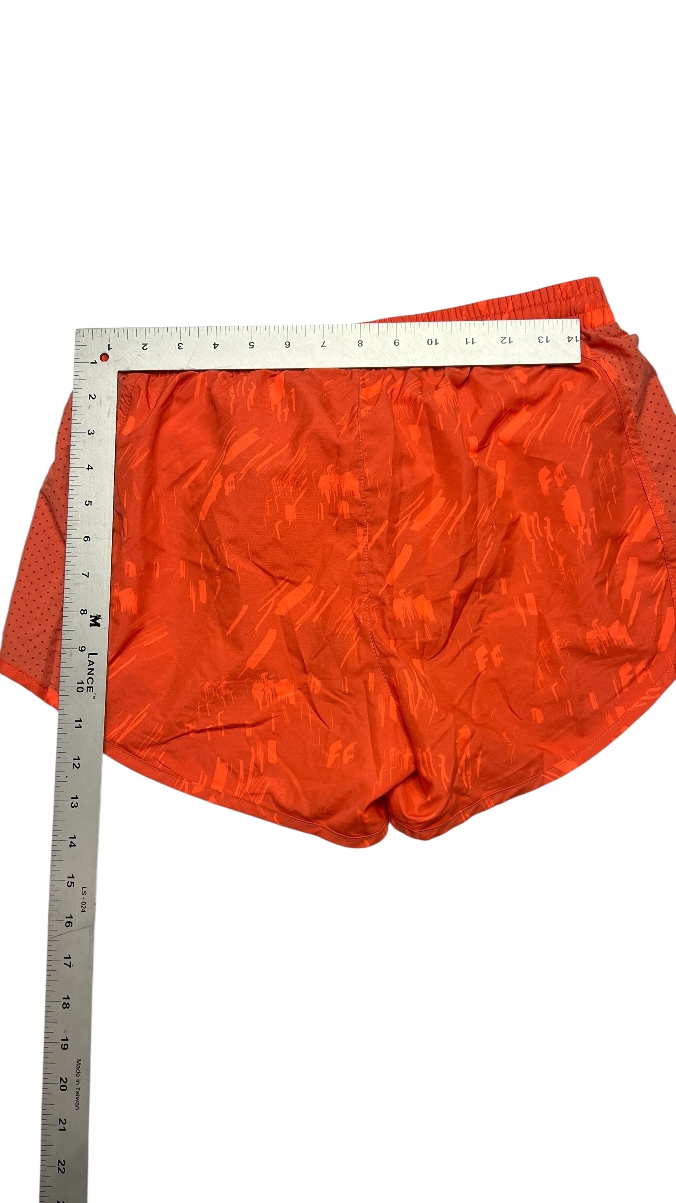 UNDER ARMOUR HeatGear Running Shorts – Size S